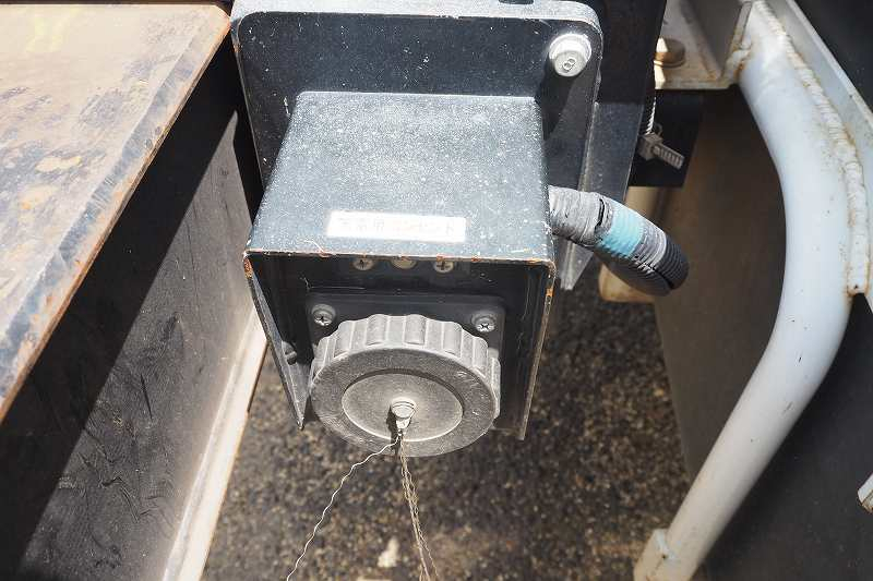 いすゞエルフアイチ製15m電工仕様多関節型高所作業車|中古トラックの販売・買取・査定のアイナビ