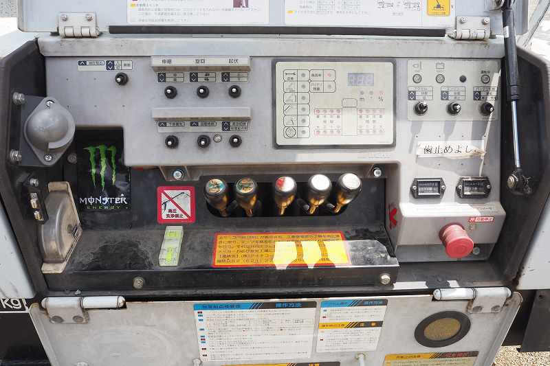 いすゞエルフアイチ製15m電工仕様多関節型高所作業車|中古トラックの販売・買取・査定のアイナビ