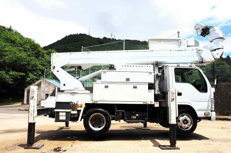 いすゞエルフアイチ製15m電工仕様多関節型高所作業車|中古トラックの販売・買取・査定のアイナビ