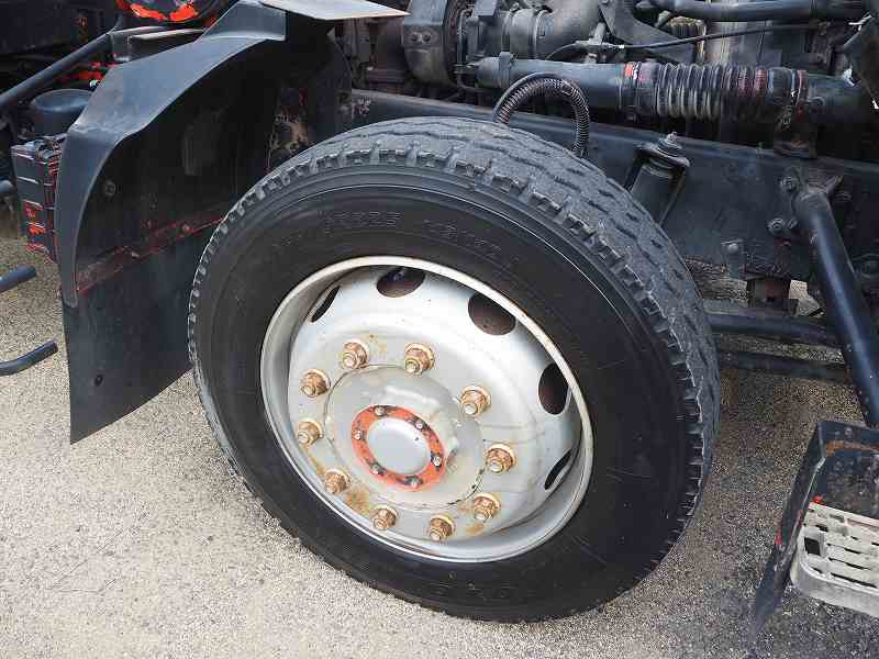 UDコンドル増々トン2デフリターダ水密式深ダンプ13立米|中古トラックの販売・買取・査定のアイナビ