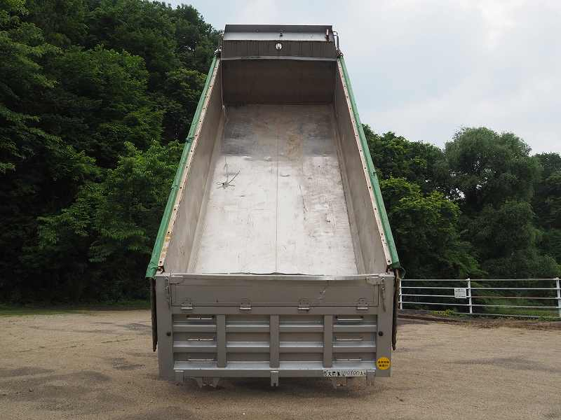 UDコンドル増々トン2デフリターダ水密式深ダンプ13立米|中古トラックの販売・買取・査定のアイナビ