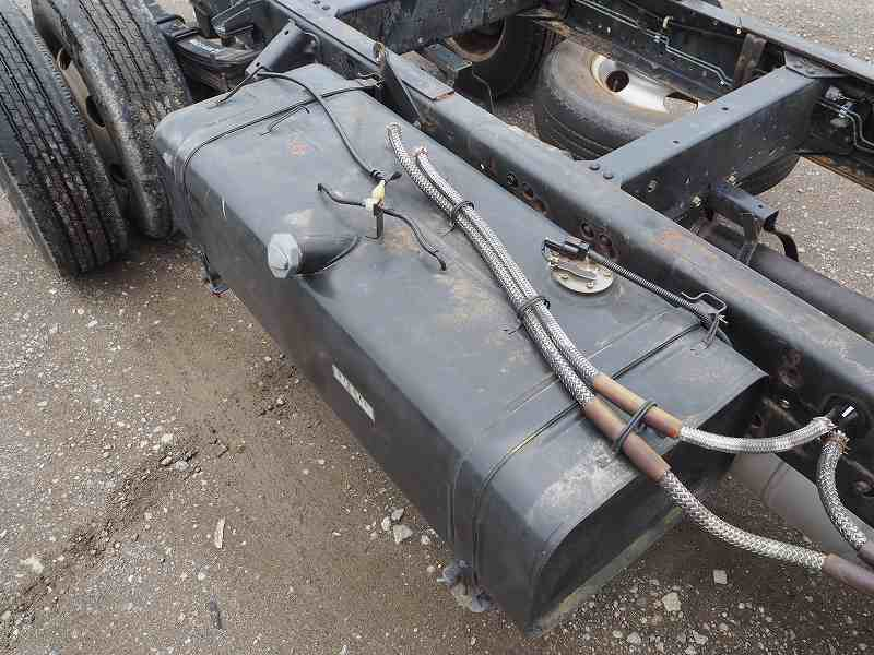 三菱ふそうキャンターワイドロングキャブ付シャーシPTO付|中古トラックの販売・買取・査定のアイナビ