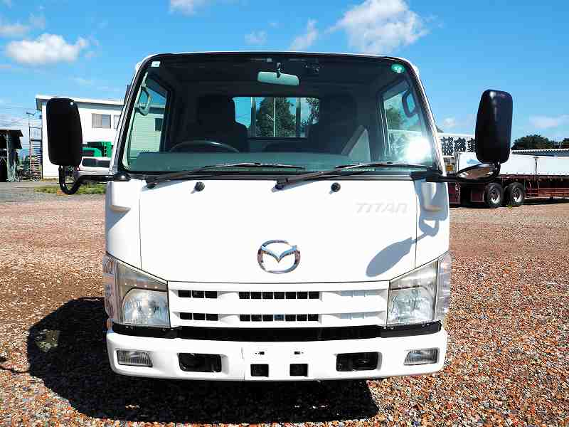 マツダタイタン4WD標準ショート10尺平ボディ垂直式ゲート|中古トラックの販売・買取・査定のアイナビ