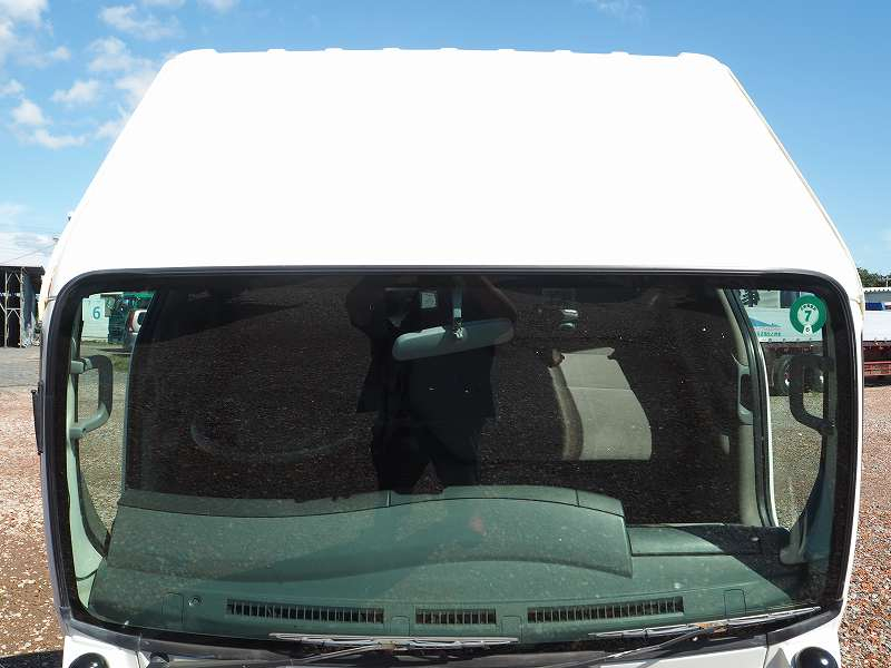 マツダタイタン4WD標準ショート10尺平ボディ垂直式ゲート|中古トラックの販売・買取・査定のアイナビ