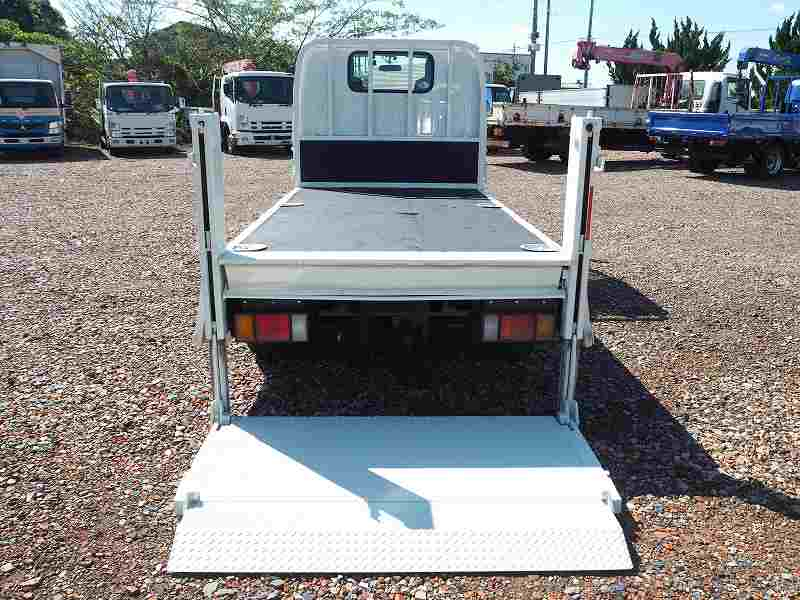 マツダタイタン4WD標準ショート10尺平ボディ垂直式ゲート|中古トラックの販売・買取・査定のアイナビ