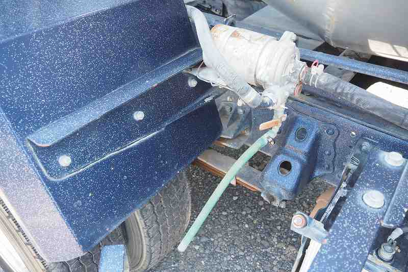 日野レンジャー中型6t車カヤバ製生コンミキサー車4.4立米|中古トラックの販売・買取・査定のアイナビ