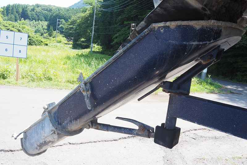 日野レンジャー中型6t車カヤバ製生コンミキサー車4.4立米|中古トラックの販売・買取・査定のアイナビ