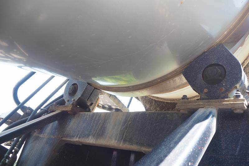 日野レンジャー中型6t車カヤバ製生コンミキサー車4.4立米|中古トラックの販売・買取・査定のアイナビ