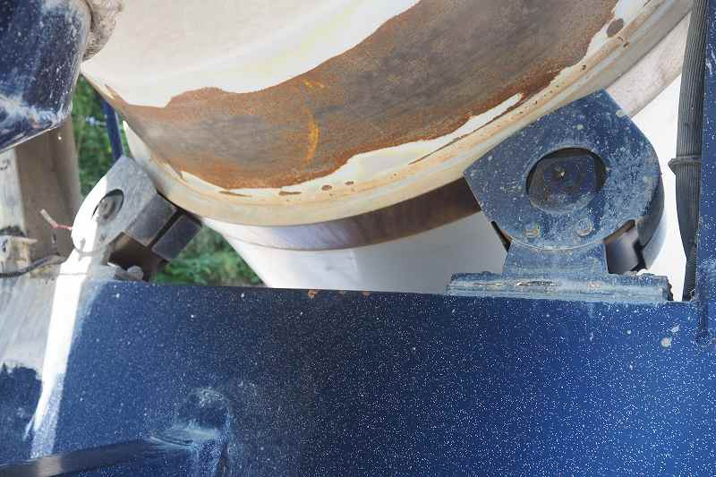 日野レンジャー中型6t車カヤバ製生コンミキサー車4.4立米|中古トラックの販売・買取・査定のアイナビ