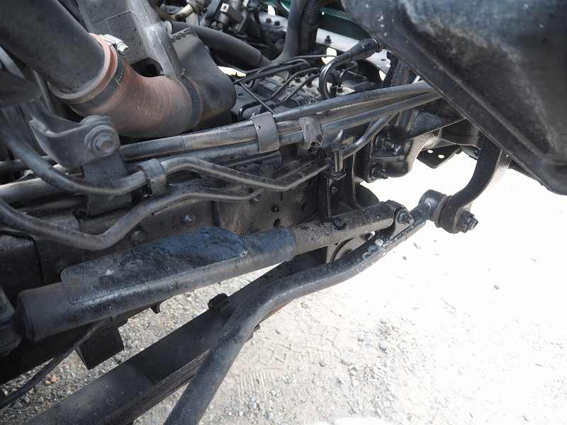 いすゞエルフカヤバ製生コンコンクリートミキサー車2.5立米|中古トラックの販売・買取・査定のアイナビ