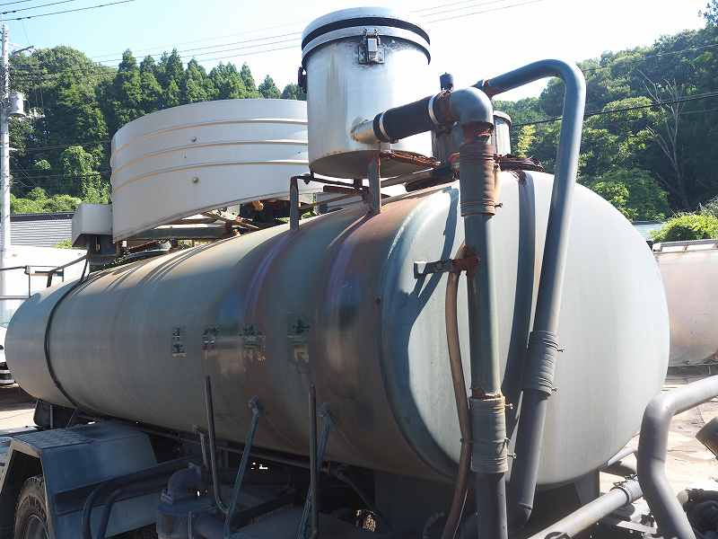 いすゞエルフ衛生車バキュームカー脱臭器付積載3.8t|中古トラックの販売・買取・査定のアイナビ