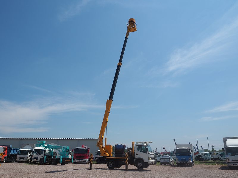 日野デュトロアイチ製SJ16A16m高所作業車|中古トラックの販売・買取・査定のアイナビ