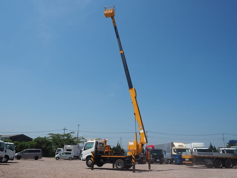 日野デュトロアイチ製SJ16A16m高所作業車|中古トラックの販売・買取・査定のアイナビ