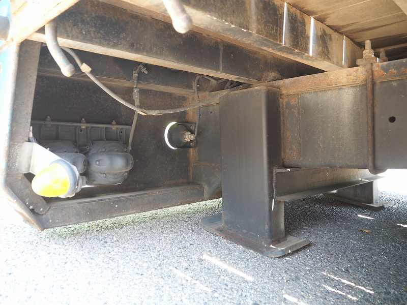 コンドル増々トン2デフワイド全長10m未満セルフウインチ|中古トラックの販売・買取・査定のアイナビ