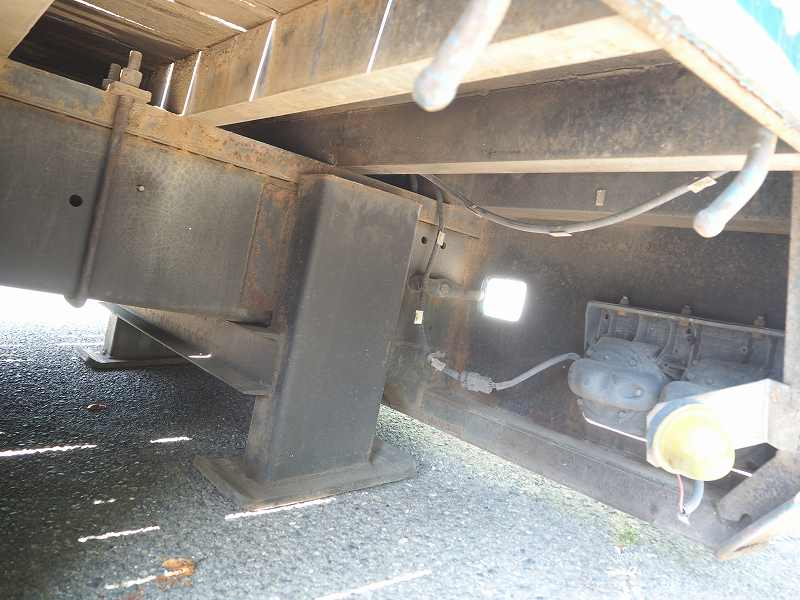 コンドル増々トン2デフワイド全長10m未満セルフウインチ|中古トラックの販売・買取・査定のアイナビ