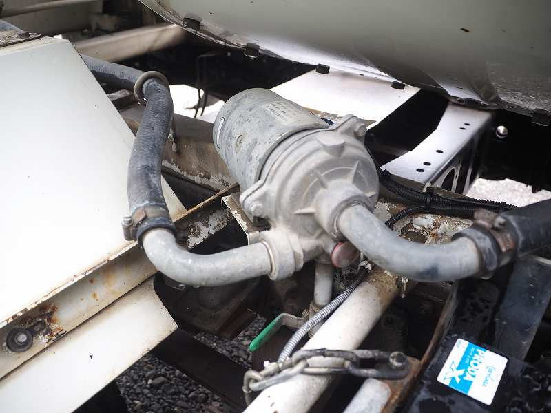 三菱ふそうファイター新明和製生コンコンクリートミキサー車|中古トラックの販売・買取・査定のアイナビ