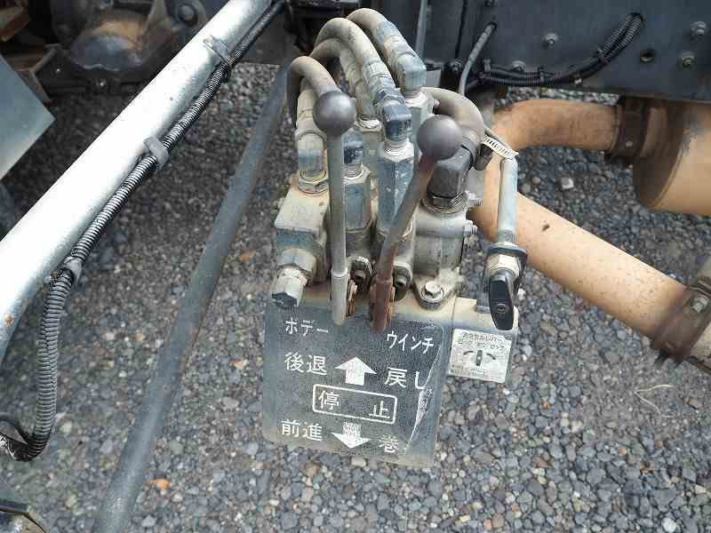 いすゞフォワード増トンセーフティーローダーラジコン|中古トラックの販売・買取・査定のアイナビ