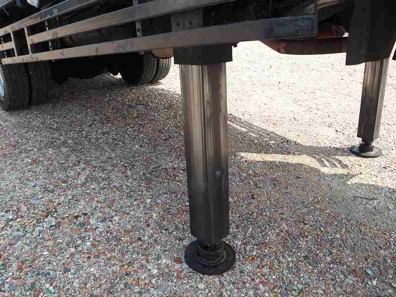 コンドル増々トンリターダセルフローダー自動歩みウインチ|中古トラックの販売・買取・査定のアイナビ