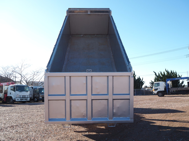 UDコンドル増々トン2デフリターダ水密式深ダンプ15立米|中古トラックの販売・買取・査定のアイナビ