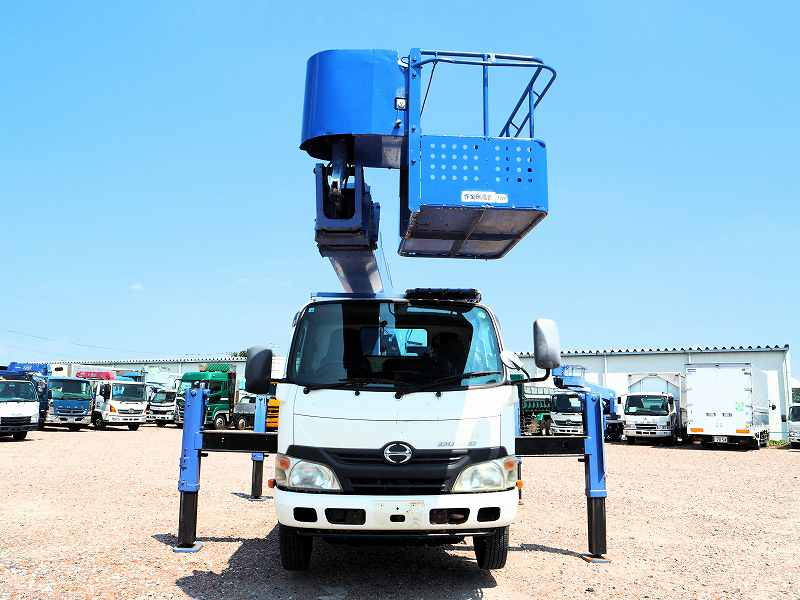 日野デュトロタダノ製スカイボーイ17m高所作業車自動格納|中古トラックの販売・買取・査定のアイナビ