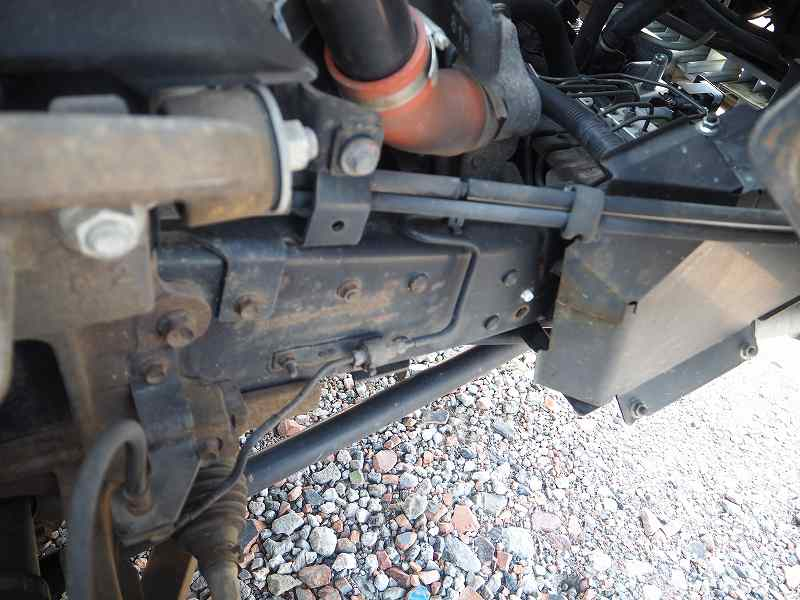 いすゞエルフ4WD標準ショート10尺平ボディ垂直パワーゲート|中古トラックの販売・買取・査定のアイナビ