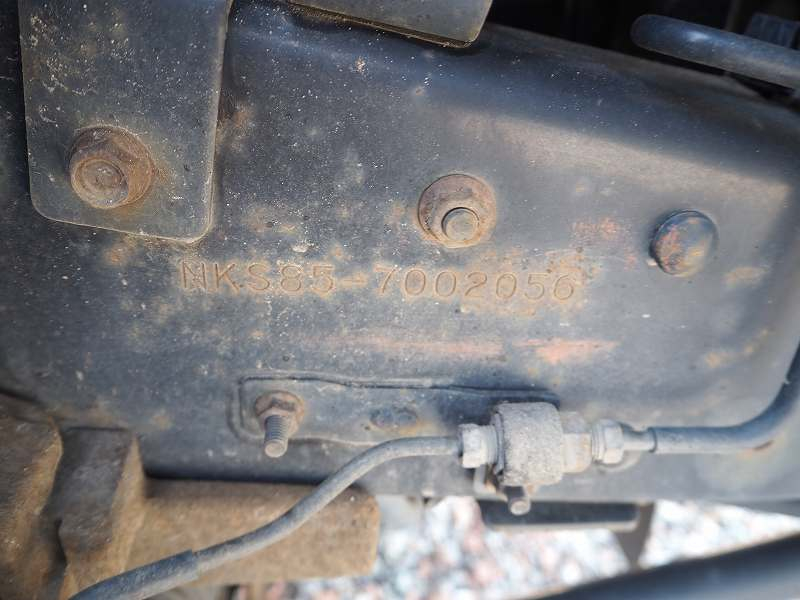 いすゞエルフ4WD標準ショート10尺平ボディ垂直パワーゲート|中古トラックの販売・買取・査定のアイナビ