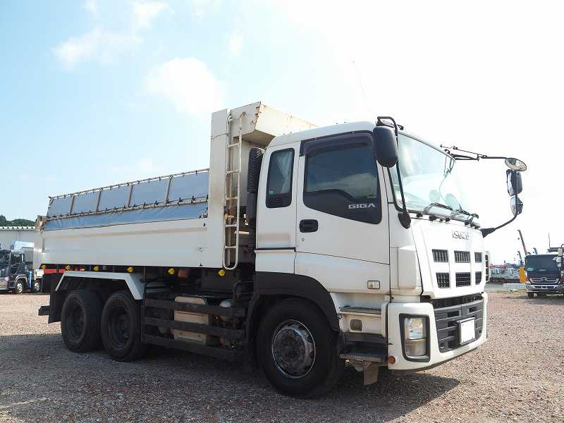 いすゞギガ2デフ積載9.3t5.3×2.3mダンプ電動コボレーン付|中古トラックの販売・買取・査定のアイナビ
