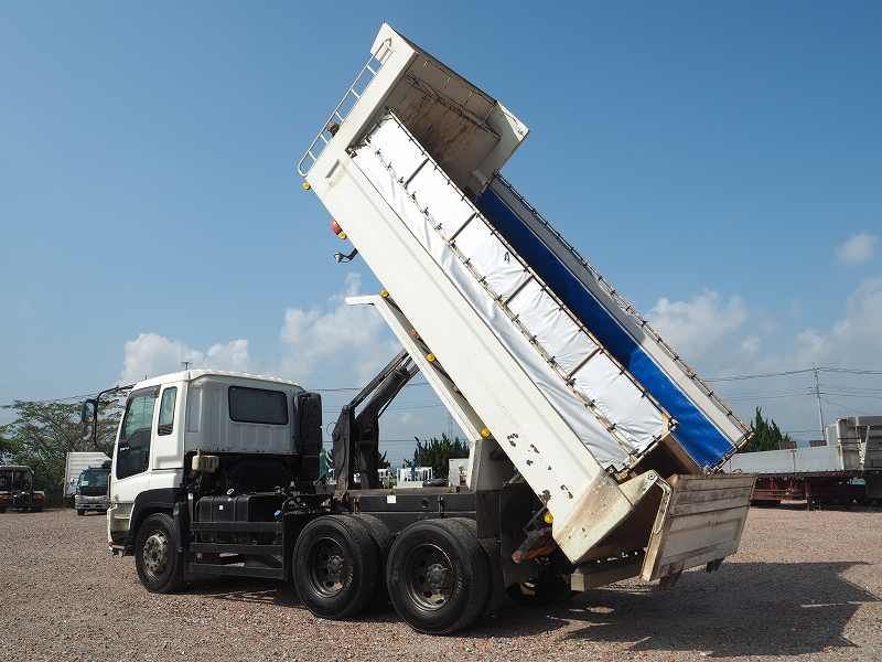 いすゞギガ2デフ積載9.3t5.3×2.3mダンプ電動コボレーン付|中古トラックの販売・買取・査定のアイナビ