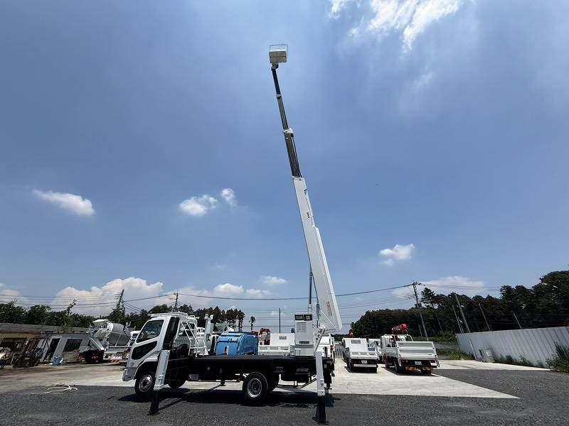 三菱ファイタータダノ製スカイボーイ27m高所作業車自動格納|中古トラックの販売・買取・査定のアイナビ