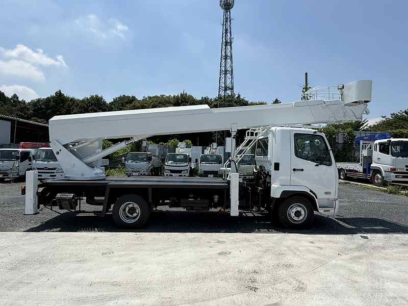 三菱ファイタータダノ製スカイボーイ27m高所作業車自動格納|中古トラックの販売・買取・査定のアイナビ