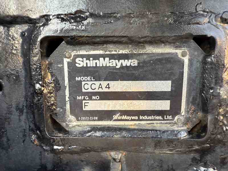 フォワード増トン新明和アームロールツインホイスト積載7.4t|中古トラックの販売・買取・査定のアイナビ