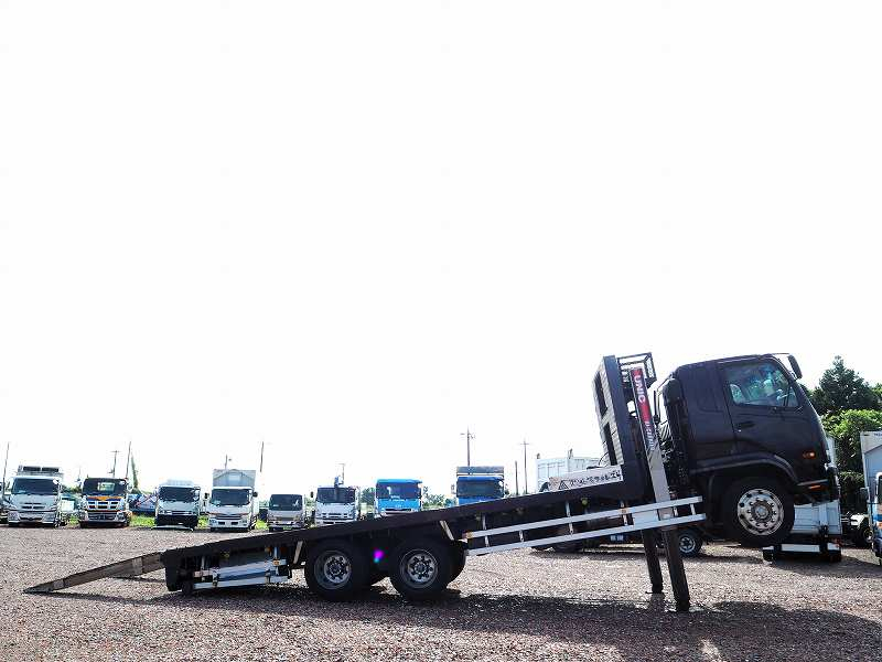 ファイター増々トンセルフ歩み板ウインチラジコン全長10m|中古トラックの販売・買取・査定のアイナビ