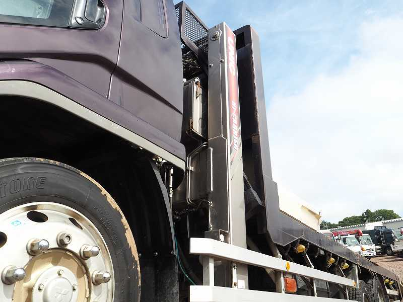 ファイター増々トンセルフ歩み板ウインチラジコン全長10m|中古トラックの販売・買取・査定のアイナビ