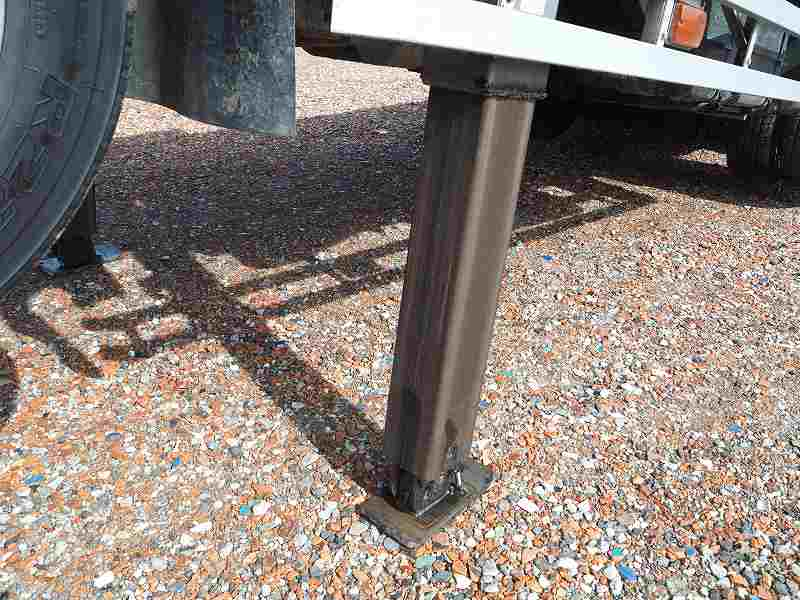 ファイター増々トンセルフ歩み板ウインチラジコン全長10m|中古トラックの販売・買取・査定のアイナビ