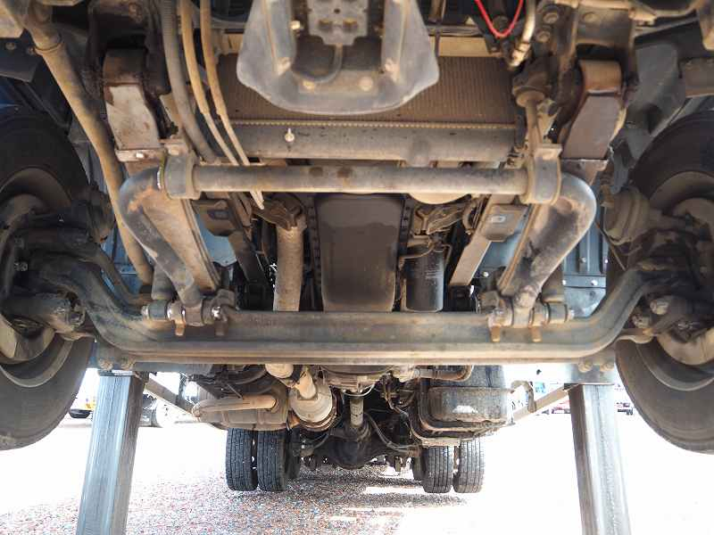 ファイター増々トンセルフ歩み板ウインチラジコン全長10m|中古トラックの販売・買取・査定のアイナビ