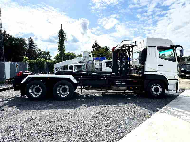 Sグレハイルーフ2デフ極東製アームロールツインホイスト|中古トラックの販売・買取・査定のアイナビ