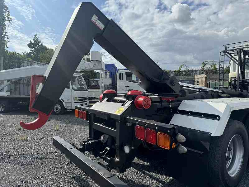 Sグレハイルーフ2デフ極東製アームロールツインホイスト|中古トラックの販売・買取・査定のアイナビ