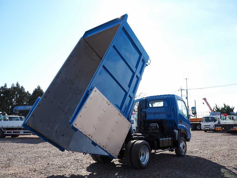 トヨタダイナ4WD高床Hi-Low切替深ダンプステンレス張り|中古トラックの販売・買取・査定のアイナビ