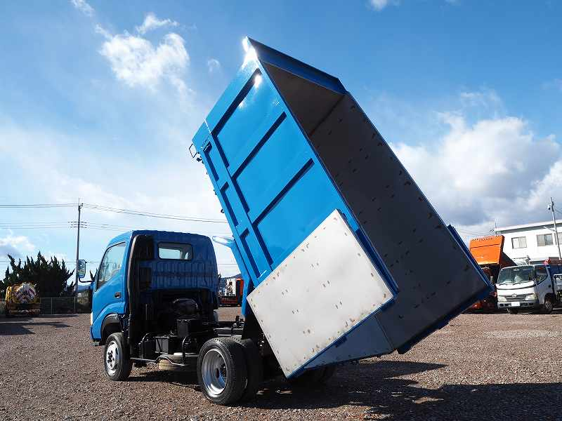 トヨタダイナ4WD高床Hi-Low切替深ダンプステンレス張り|中古トラックの販売・買取・査定のアイナビ