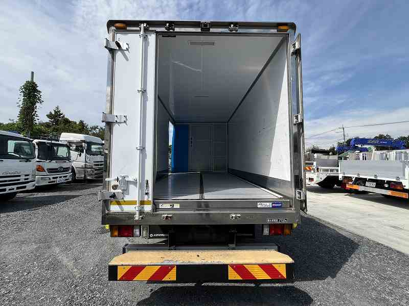 エルフワイドロング矢野特殊保冷バンオートフロア積載3.7t|中古トラックの販売・買取・査定のアイナビ