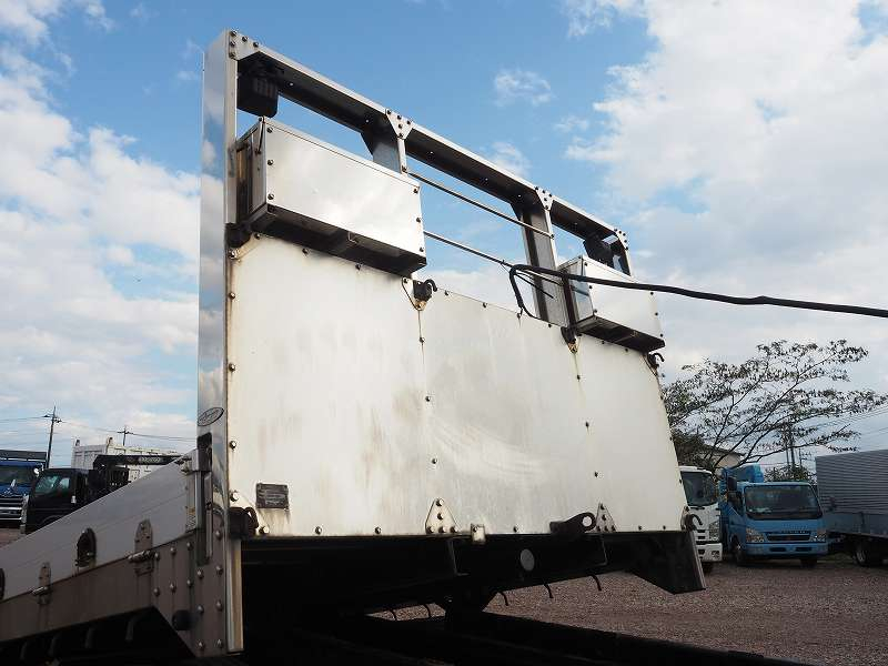 フォワードアイバワークス製セーフティーローダーラジコン付|中古トラックの販売・買取・査定のアイナビ