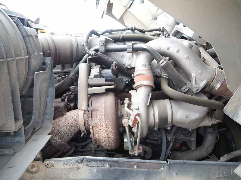 ギガ2デフカヤバ生コンミキサー8.7立米電動スランプガード|中古トラックの販売・買取・査定のアイナビ