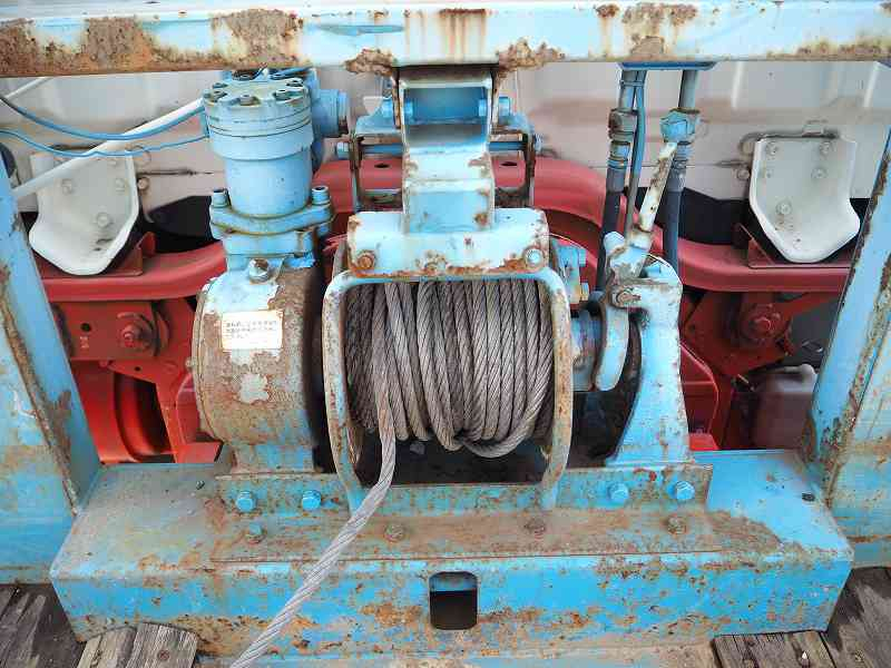 フォワード増トンセルフローダー自動歩みウインチラジコン|中古トラックの販売・買取・査定のアイナビ