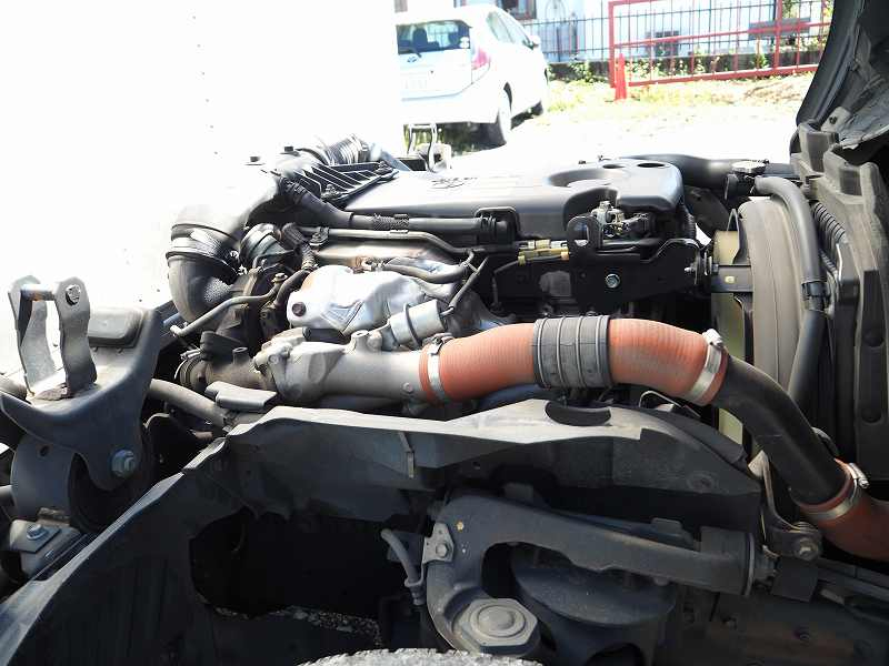 いすゞエルフ標準ショート10尺アルミバン垂直式パワーゲート|中古トラックの販売・買取・査定のアイナビ