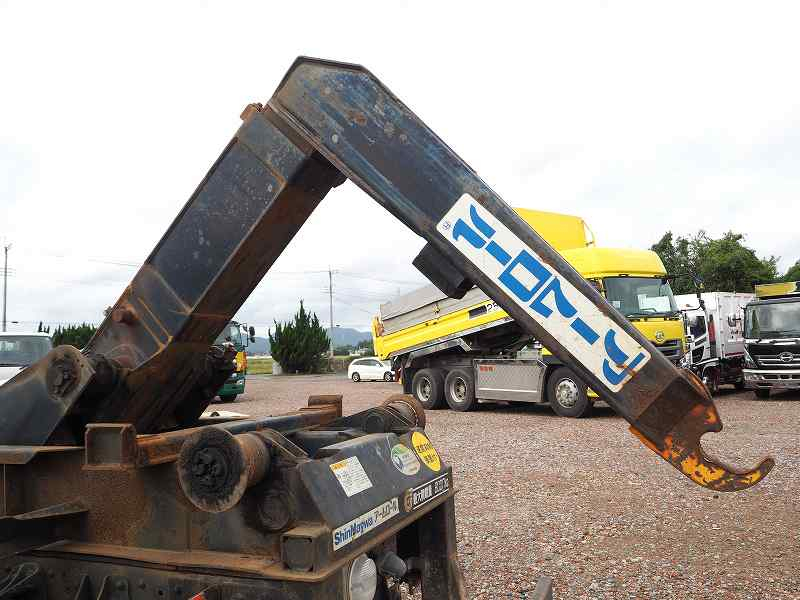 レンジャー増トン新明和アームロールツインホイストベッド付|中古トラックの販売・買取・査定のアイナビ