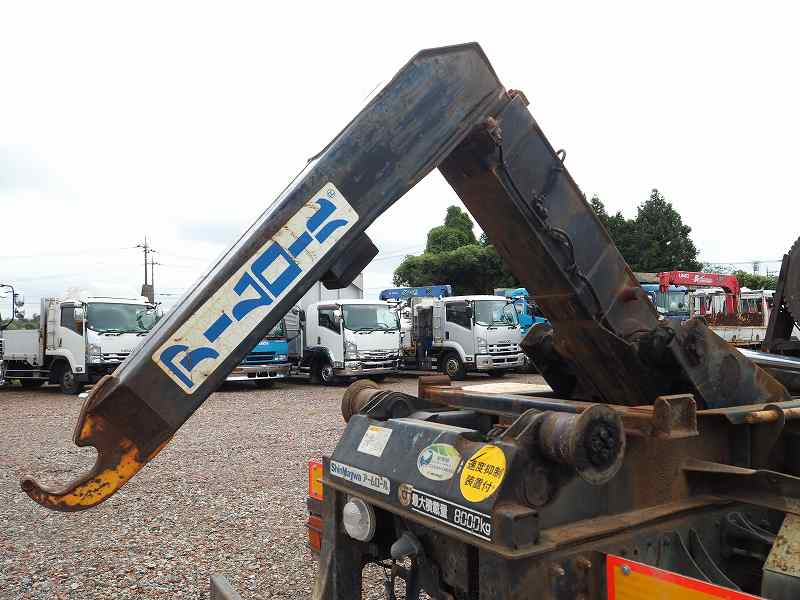 レンジャー増トン新明和アームロールツインホイストベッド付|中古トラックの販売・買取・査定のアイナビ