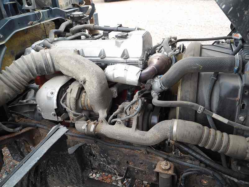 レンジャー増トン新明和アームロールツインホイストベッド付|中古トラックの販売・買取・査定のアイナビ