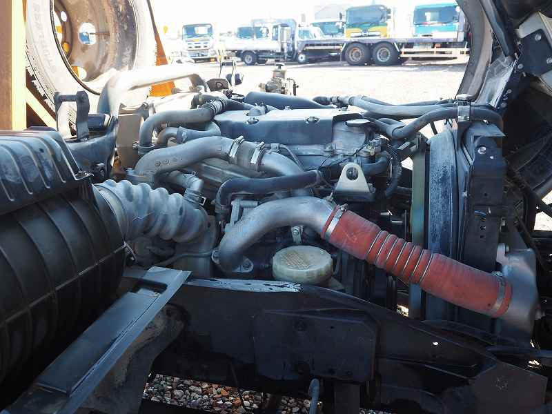 フォワード新明和製ミキサー車3.2立米電動スランプガード|中古トラックの販売・買取・査定のアイナビ