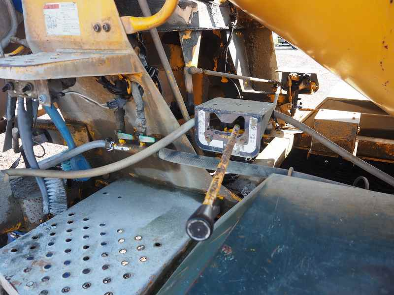 フォワード新明和製ミキサー車3.2立米電動スランプガード|中古トラックの販売・買取・査定のアイナビ