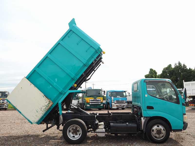 トヨタダイナ4WD極東製ステンレス張り深ダンプ6.2立米|中古トラックの販売・買取・査定のアイナビ